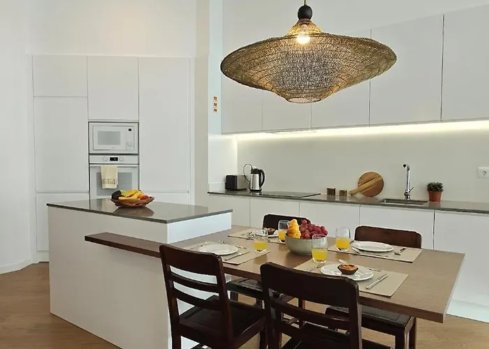 Urban Charming Apartment *